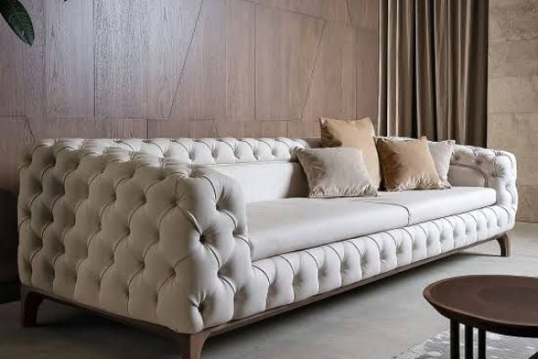 Chester/ Chesterfield sofa 